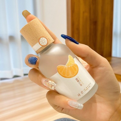 诗芒小众香水男女士持久淡香少女学生清新自然水蜜桃越南批发50ml 3瓶图2