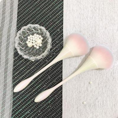 22新款小蛮腰化妆刷美甲笔美甲粉尘刷科技感银色小蛮腰超大散粉刷图3