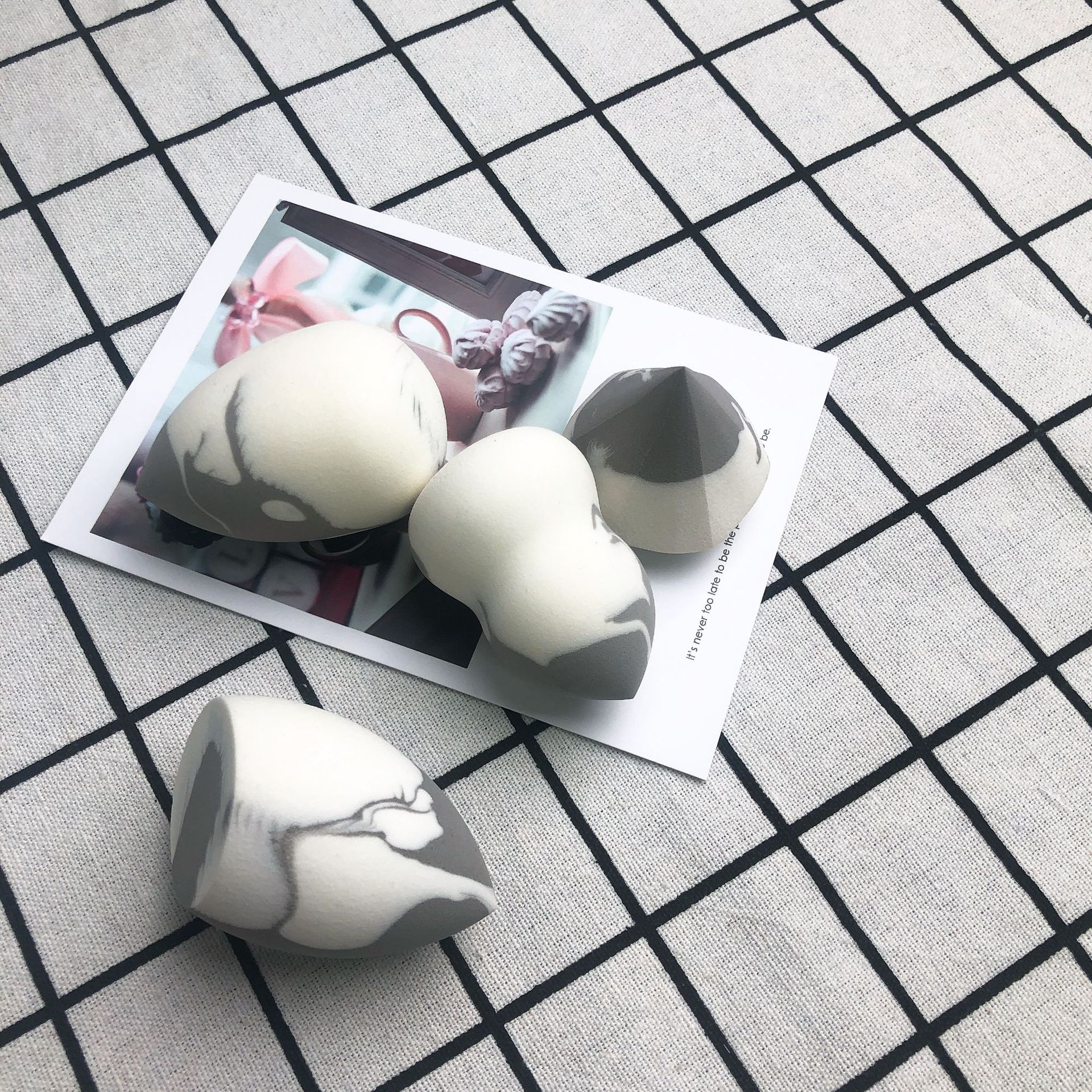 混色灰粉扑5