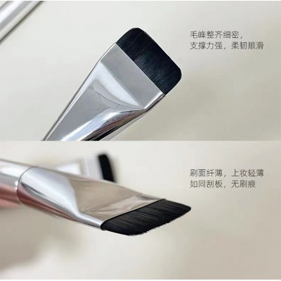 新款wake粉底刷一字型平头无痕不吃粉无暇裸肌遮瑕刷软毛面膜刷子图3