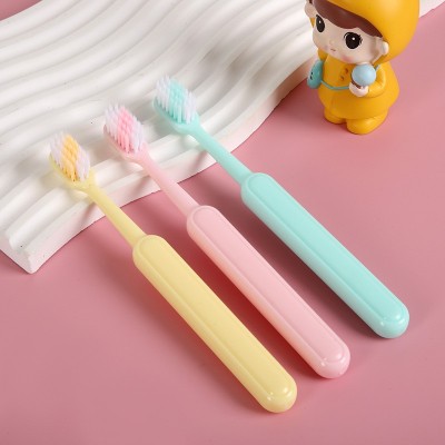 桶装糖果色短柄儿童软毛牙刷 1-6岁宝宝训练牙刷口腔清洁三色牙刷